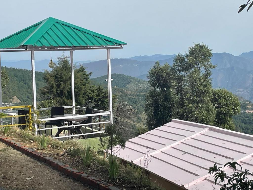 Drona Hills Resorts Kanatal Ngoại thất bức ảnh