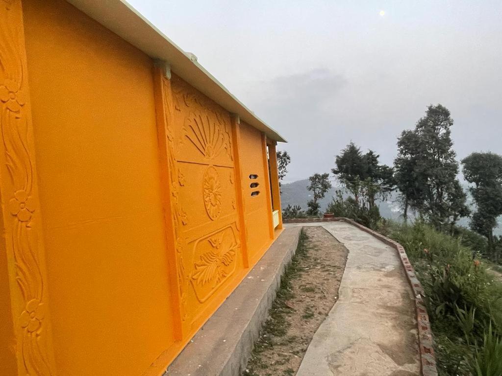 Drona Hills Resorts Kanatal Ngoại thất bức ảnh