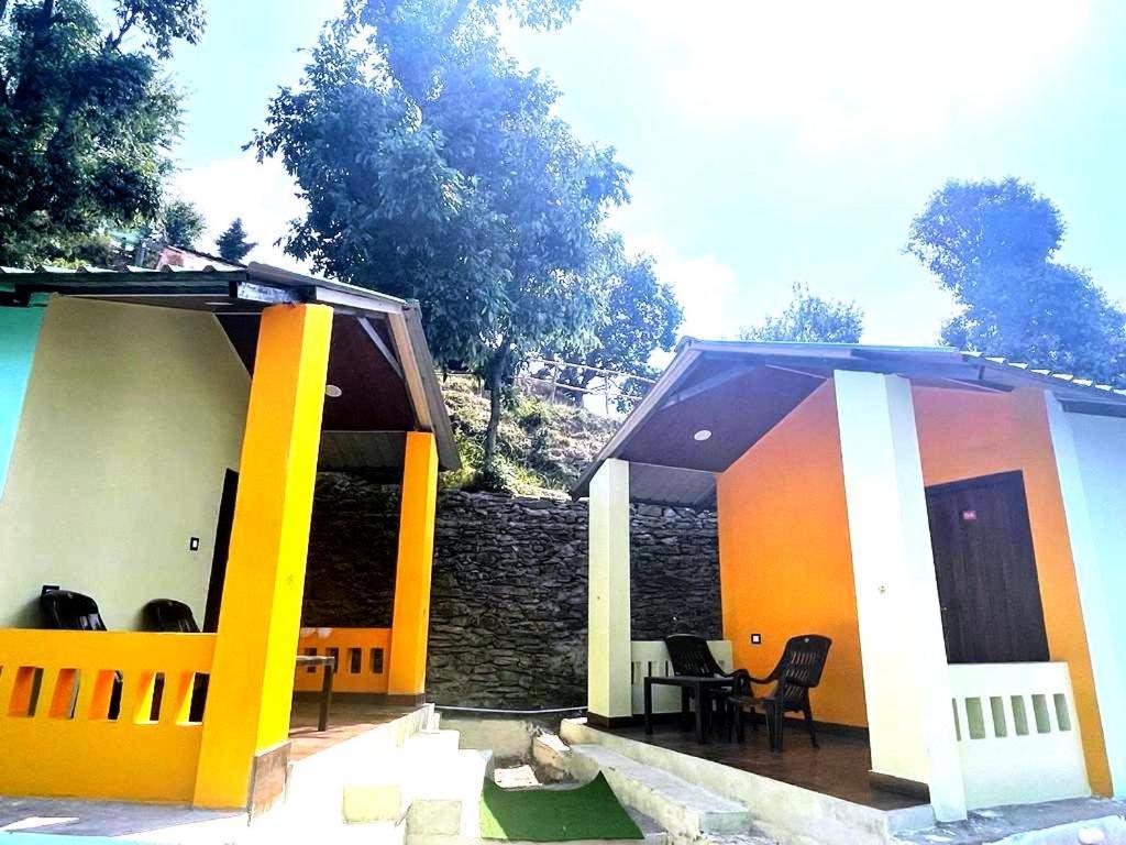 Drona Hills Resorts Kanatal Ngoại thất bức ảnh